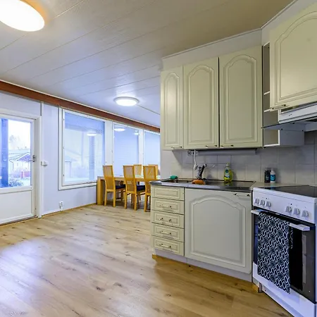 Feriehus Lomahovila Vesannon Kirkolla